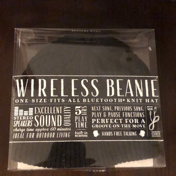 Bluetooth Knit Hat - Black - Picture 2 of 4